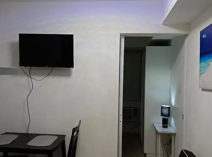 Azure Urban - Near Pasay, Makati, Alabang Aparthotel